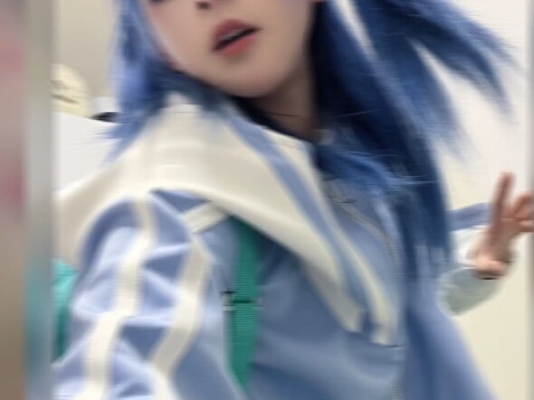 Dành riêng cho tín đồ hộp thức ăn cho mèo, phù hợp với mọi tông màu tóc!