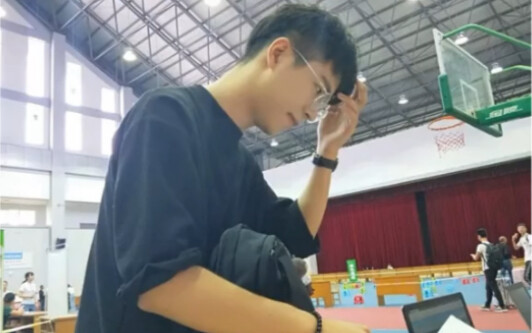 บันทึกเส้นทางของตัวเองตั้งแต่ระดับอนุปริญญา สู่ปริญญาตรี แล้วก็ต่อเนื่องไปจนถึงระดับบัณฑิตศึกษา ราวก