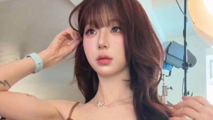 ลึกลับ มาดูกันว่าผมถ่ายรูปติดบัตรกับน้องฮั่นทุกปีมาห้าปีติด จนกลายเป็นอะไรที่ฮอตสุดๆ