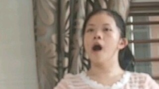 Đây có phải là bạn nhảy ở nhà [điệu nhảy cover lạ mắt]