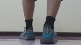 รองเท้าแห่งจักรวาล adidas Ultraboost 19 “Millennium Falcon”