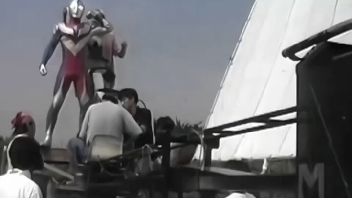 1996 Ultraman Tiga syuting di belakang layar!