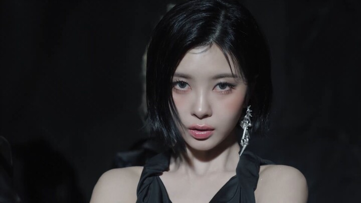 Kep1er l 'KILLA (Face the other me) MV