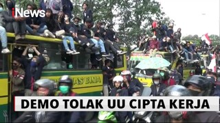 Unjuk Rasa Mahasiswa Berakhir Ricuh, Mahasiswa Menghadang Mobil Plat Merah - iNews Malam 07/10