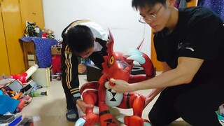 [Unboxing Cepat] Guilmon, kelahiran GK skala besar 1:1