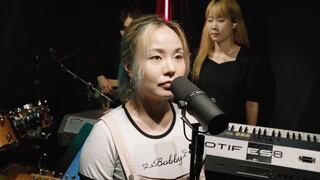 Giọng ca có sức hút và bản cover "Roar - Katy Perry" siêu bùng nổ!