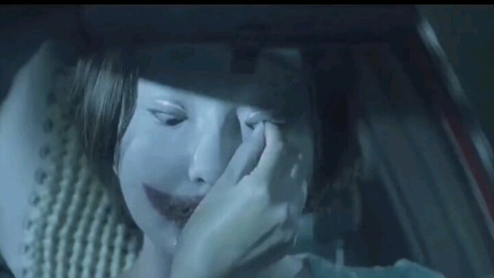 Giả làm ma để dọa người, cuối cùng lại dọa chết chính mình