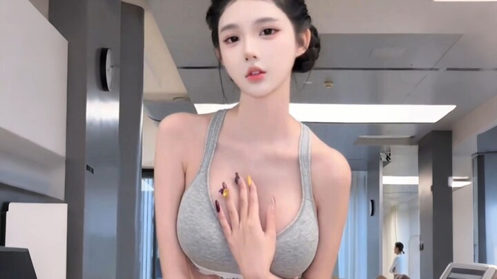 Gak tahu harus lihat ke mana.