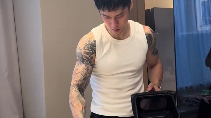 مشاركة أطباق اليوم: لم أتسلق الجدران اليوم، لكن يمكنني دعم الأحذية من المنزل!