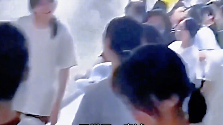 Putri si Bibi Penjaga Asrama Meneteskan Satu Tetes Air Mata, Teman Sekelasnya Menghancurkan Sebuah K