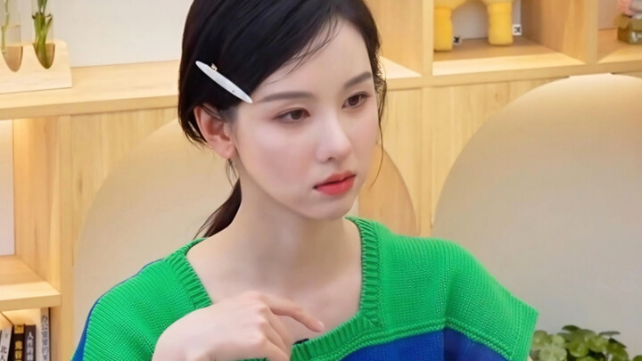คำว่า “นายทุน” ที่หลุดออกจากปากของพี่สาวคนนี้กลับสร้างความสะเทือนใจอย่างเหลือเชื่อ ไม่ใช่แค่ดาราดังผ