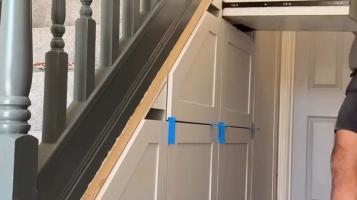 Renovasi Ruang Tangga