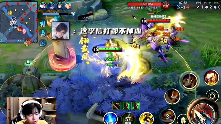 Keraguan dan ejekan hanyalah pijakan untuk aku menjadi dewa.