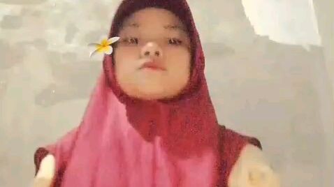 cinta ku kelopak² sama dia