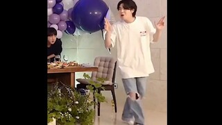 [Min Yoon-gi SUGA] The serious 'That That' and the playful 'That That'~