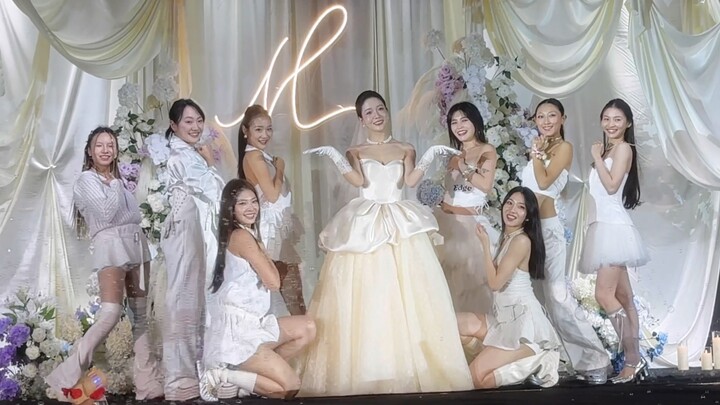 当你的高颜值姐妹全部会跳舞！祝我姐妹新婚快乐