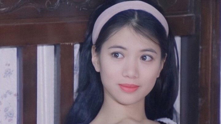 Peri macam apa ini? Aku akan membelikan tas sebanyak yang kamu mau!