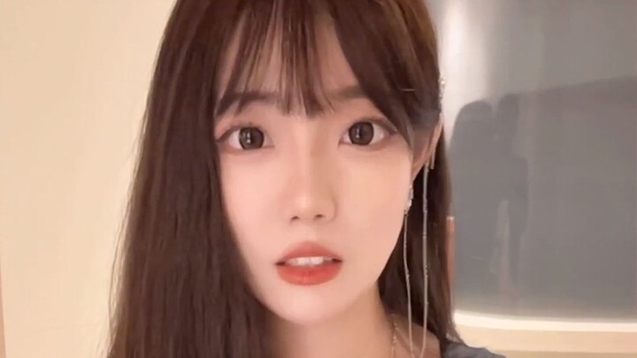 หัวหน้าแผนกใหม่ยืนกรานที่จะพบแฟนฉัน
