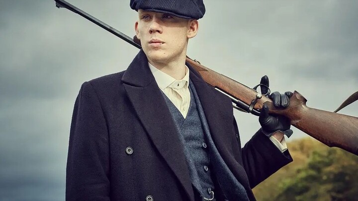 [Peaky Blinders] John left like this, in order to protect the mushroom girl, manually beat the autom