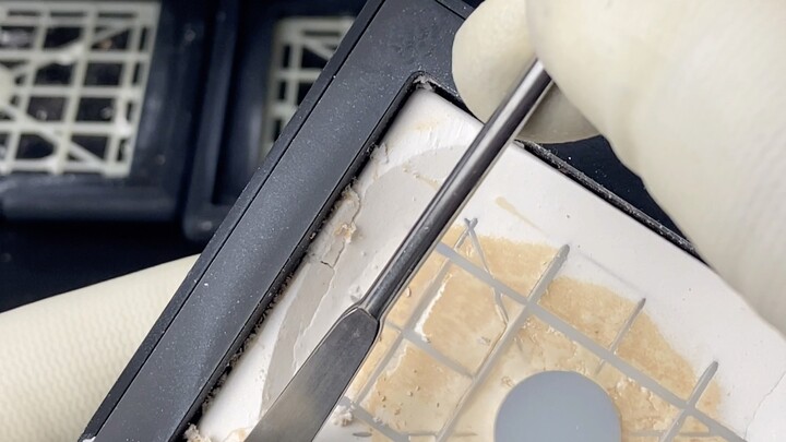 สะสมเศษเหล็กมานานหลายสิบปี ก็ได้แป้งพัฟใบใหม่มาครอบครองแล้ว