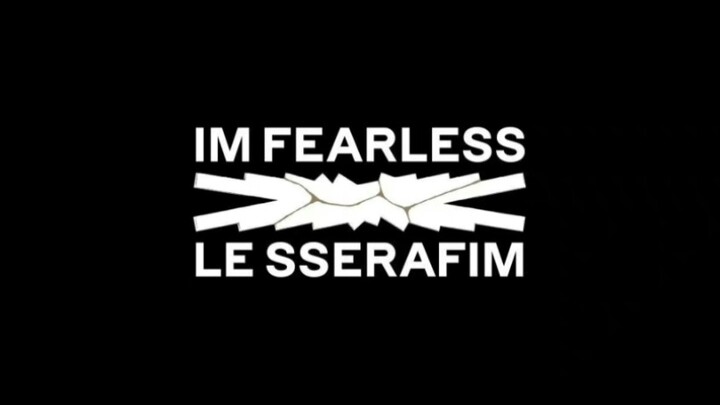 Menukar koreografi antara fearless dan antifragile dengan mengganti musik latar (tingkat kecocokan 9