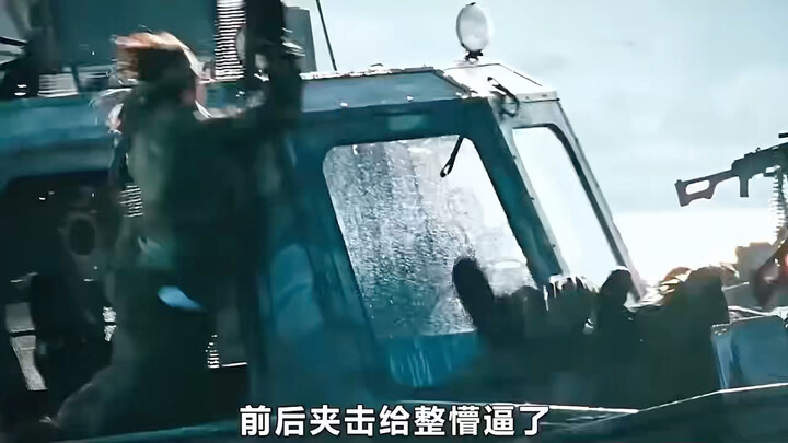 Người đàn ông vừa tỉnh dậy, phát hiện cả phố đều toàn là mực sợi