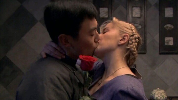 In the year when China and the Soviet Union broke up, there were so many separations and deaths. Lov