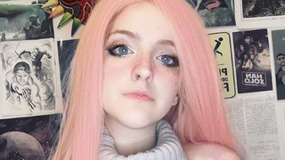 Cute little sister who likes to stick out her tongue (Cosplay collection)