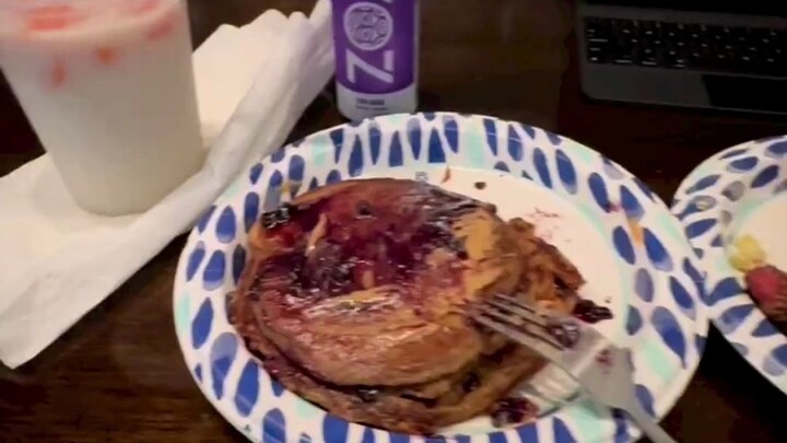 [Dwayne "The Rock" Johnson] Sunday Workout Day Breakfast