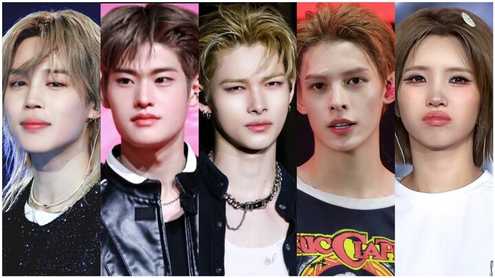 Ups and downs in the appearance of the male and female ending characters' faces
