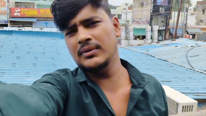 दम है तो हंसी रोक लो 😂😂 #funny