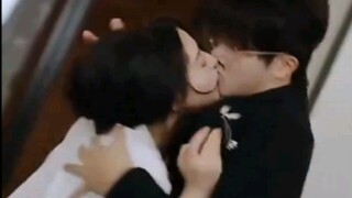 18+ Billionaire Belle after Divorce