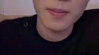 【Pulp Couple】Xiao Hu is so flirty tonight, hahaha! I'm really afraid Xiao Jiang can't hold back—this