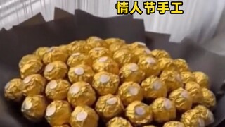 عيد الحب مصنوع يدويًا عشرين