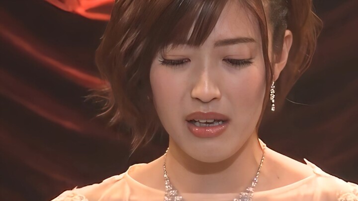 Aku paling nggak tega lihat cewek nangis.