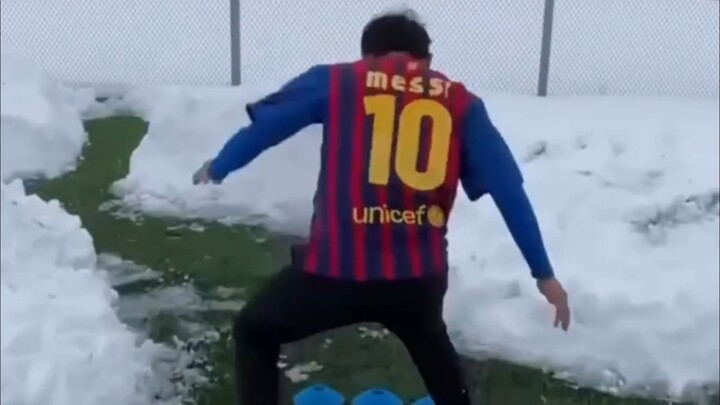 One minute on stage takes ten years of effort offstage…