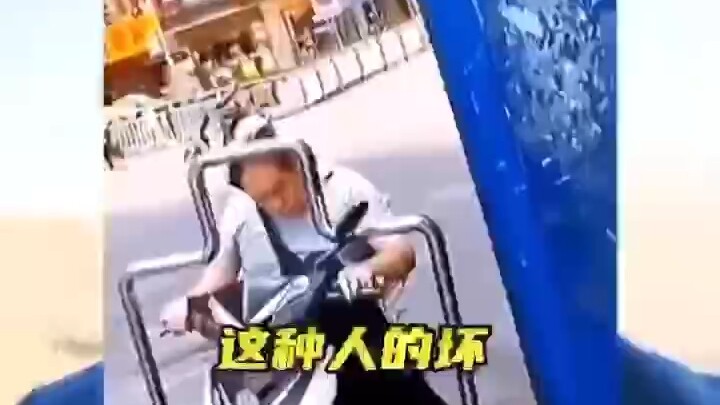 It’s a pity that there are too many unscrupulous people in China.