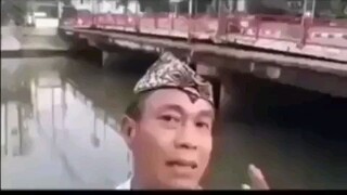 jembatan merah