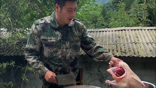 无病无灾，我的猪儿快快长大。