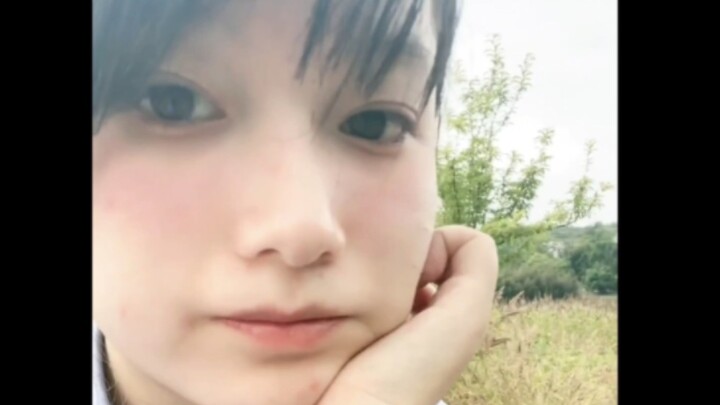 Si Botak saat live awal-awal: Kaki panas banget, naik ke atap rumah buat cuci kaki