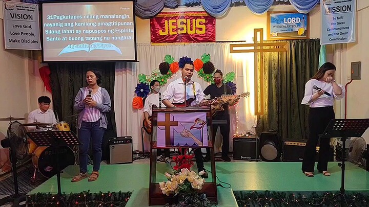 "DRAW ME CLOSE TO YOU"