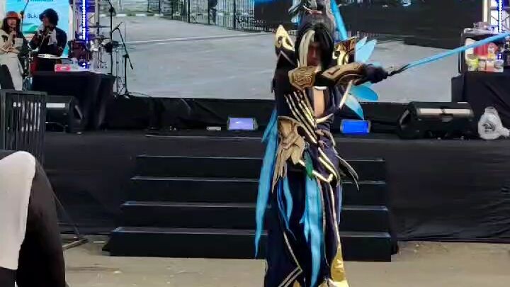 video coswalk