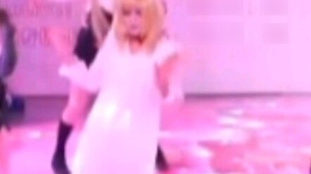 Tôi sẽ luôn lắng nghe những bài hát của bạn [Mẹ Ngỗng Vô Danh]