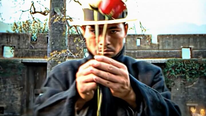 "Liu Zi, di akhir film kereta api tetap melaju ke arah timur, Tuan Huang masih belum mencabutnya"