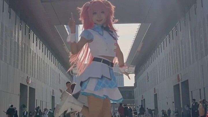 ลมหนาวในหน้าหนาวก็หยุดฉันไม่ให้เต้นเพลงน้ำอัดลมร่มกันแดดไม่ได้!