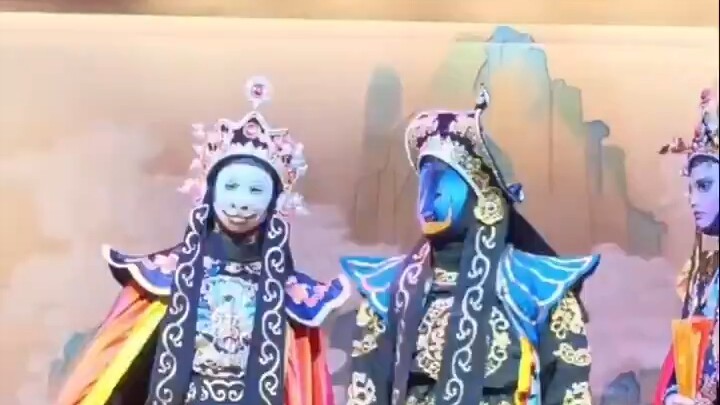When the post-2000 generation carries on the intangible cultural heritage of Sichuan Opera’s face-ch