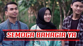 SAAT ORANG LAIN MEMBUAT DIA TERSENYUM | MERELAKANNYA