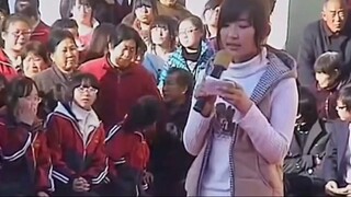 早期的初中校园艺术节，当年上台表演的都有优先享受择偶权