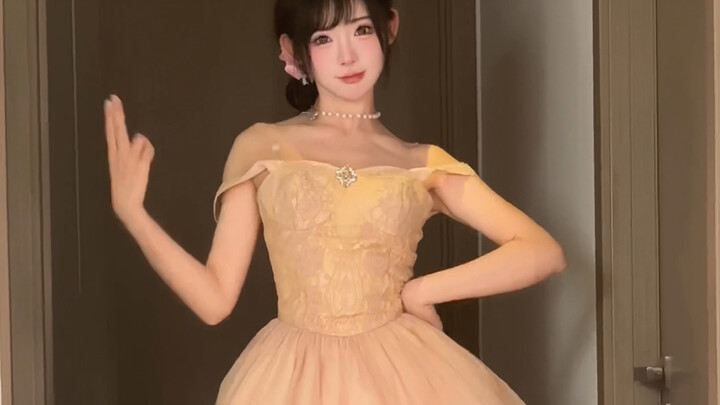 Such a beautiful sister is inviting you to dinner, would you like to come?