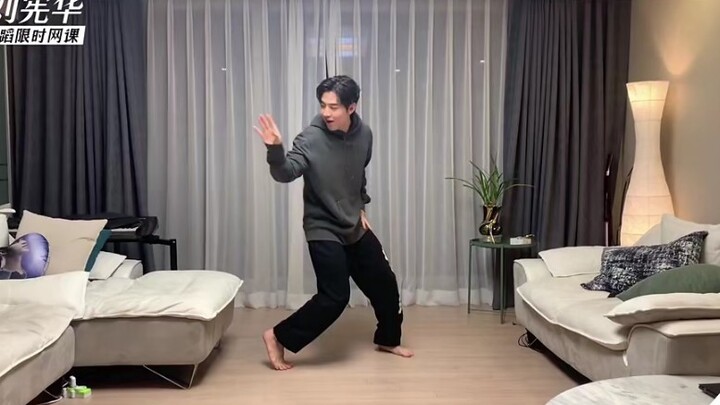 Kelas tari terbatas waktu “Trap” oleh Henry Lau – Kakiku sampai kram!